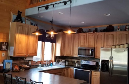 Williams Cabin | Relaxing homebase for Williams, Grand Canyon, Bearizona, Flagstaff and Sedona