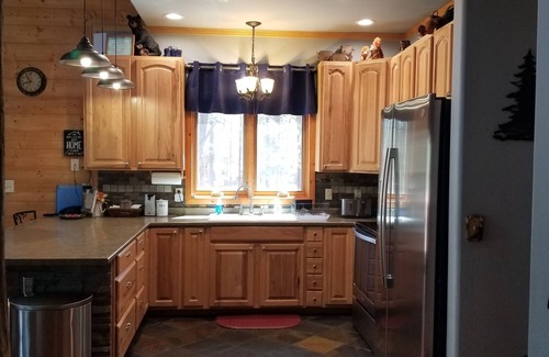 Williams Cabin | Relaxing homebase for Williams, Grand Canyon, Bearizona, Flagstaff and Sedona