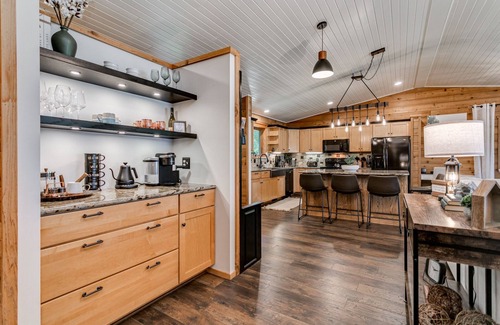 Oxford Cabin | Relaxing Lakehouse Retreat near Wisconsin Dells