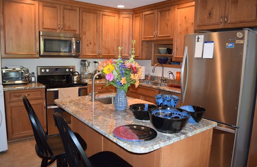 Black Mountain House | Relaxing Mountain Retreat! Comfortable, Spacious Montreat Home