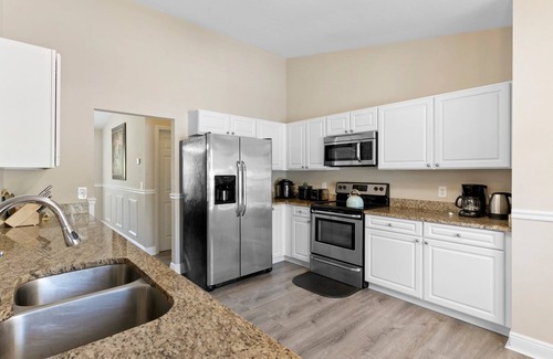 Rural Estates House | Relaxing Naples Home l Heated Pool l Family-Friendly