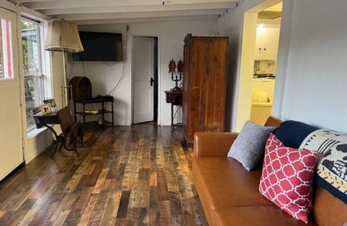 Vancleave House | Relaxing on the River