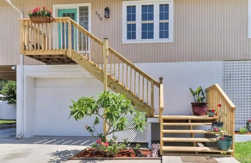 Memphis House | Relaxing Palmetto Oasis: Cozy 3 bed 2 bath with Pool, Patio & near Boat Launches
