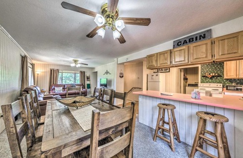 Ruidoso House | Relaxing Ruidoso Getaway with Spacious Deck!
