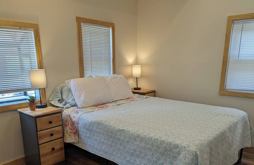Colonial Heights House | Relaxing Studio Walking Distance from Warriors Path State Park