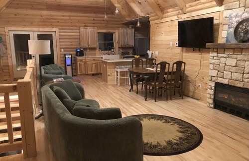 Rapid River Bed & Breakfast | Relaxing Vacation in a Log Home on Big Bay De Noc!
