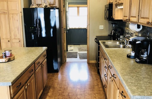 Waterford House | Relaxing Waterfront Home on Elm Island Great Fishing on Lake Tichigan/Fox River