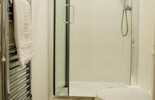 Chelmsford Apartment | Remarkable 2-Bed Apartment in Chelmsford