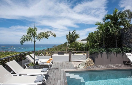 Public Villa | Remi (2/3 Rooms) Luxury villa