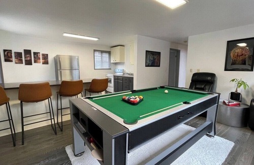 North City House | Remodel Spacious Modern Retreat