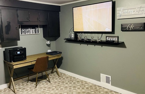 Rochester Apartment | Remodeled apartment w/fire pit, outdoor sitting