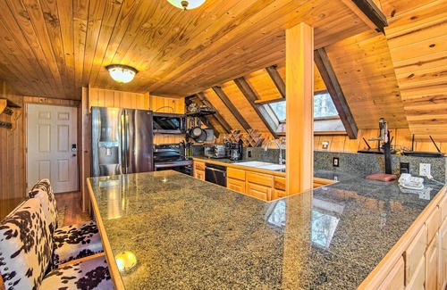 Naches Cabin | Remote Escape: Peaceful Cabin Near Naches River
