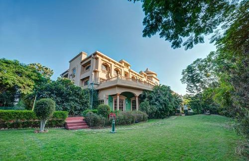 Shirdi Hotel | Renest Shraddha Inn - Shirdi