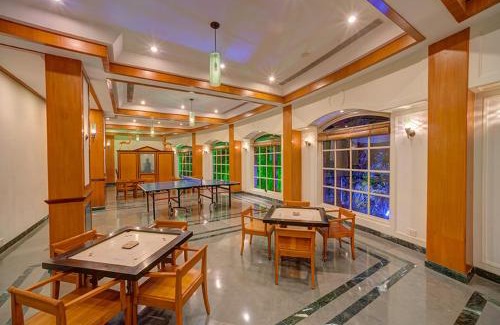 Shirdi Hotel | Renest Shraddha Inn - Shirdi