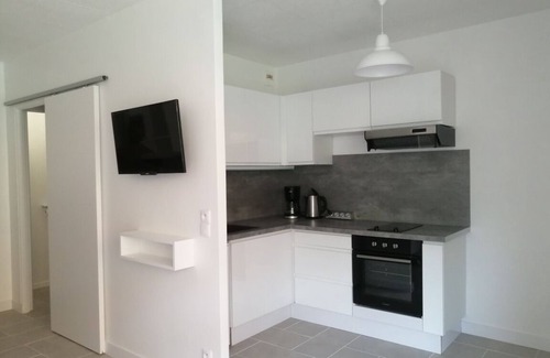 Amelie-les-Bains-Palalda Apartment | Renovated south-facing studio + Parking