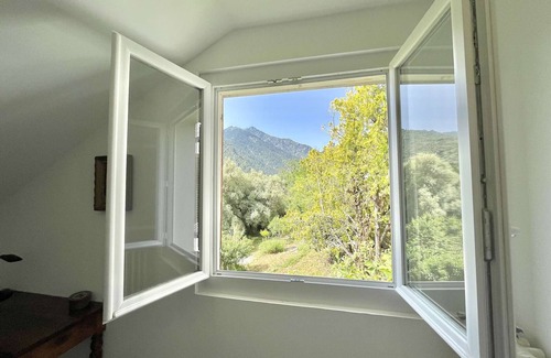 Corte Apartment | Renovated 4-room apartment, near center, quiet