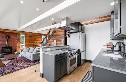South Colby House | Renovated A-frame with water view