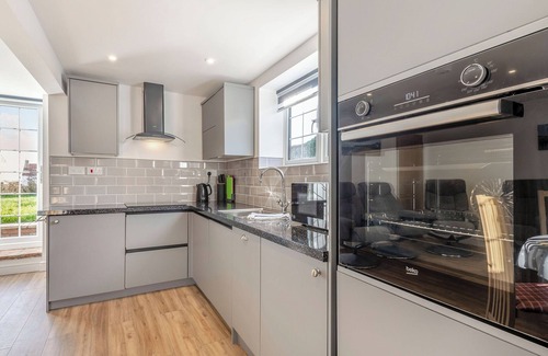 Wells-next-the-Sea Cottage | Renovated in 2022, Two Little Ducks is in an ideal location.