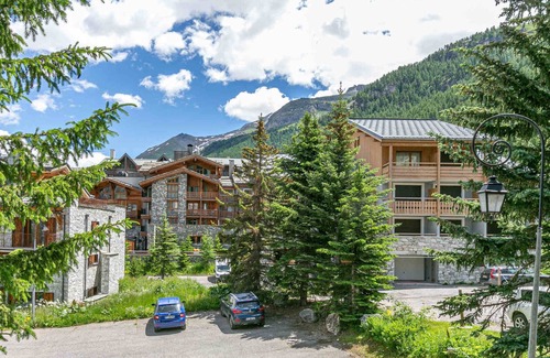 Val-d'Isere Apartment | Renovated studio with balcony, parking and near slopes in Val-d'Isère