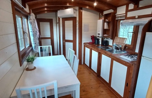 Meaudre House | Renting a comfortable wooden trailer at the farm on the Vercors