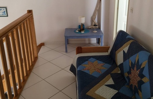 Port-la-Nouvelle Cabin | Rental Pavilion T3 With Large Enclosed Courtyard