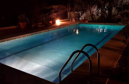 Pinares de San Anton Ski Chalet | Rentcostadelsol Villa Pinares-Málaga