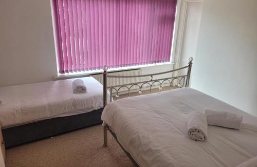 Southgate Apartment | RentUnique Spinney SpaciousSuper Snug 1 bed home.