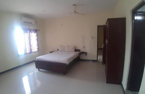Vadavalli House | Renu Residency on the way to Isha yoga centre and near Maruthamalai