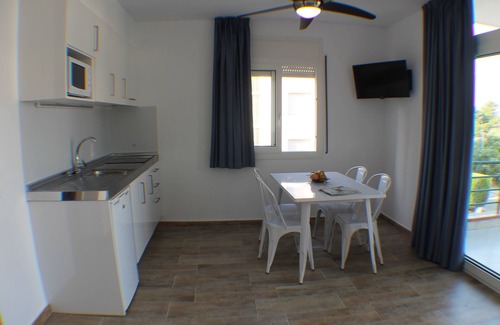 Roses Town Center Resort | Rescator Resort 108 - One Bedroom Resort, Sleeps 4