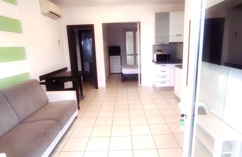 Fiumaretta Condo | RESIDENCE ALBACHIARA INN between Cinque Terre and Versilia SANITIZED