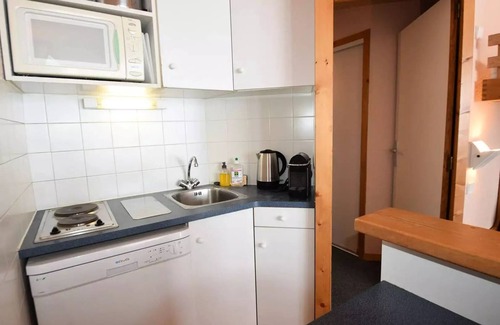 Aime Apartment | Residence Aime 2000 - Studio 3/4 pers - Entrance Arrow - PLAGNE AIME 2000