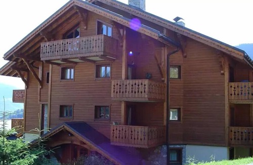 Les Allues Apartment | Residence Bergerie Des 3 Vallees D - Nice apartment 3 rooms 4 people located on Les Allues in a quiet area