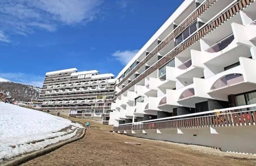 Puy-Saint-Vincent Apartment | Residence Cortina 2 - C2616 - APPT T2 CABINE - 6 PERSONS, 1 HOUSE IN CENTRE STATION