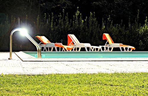 Dicomano Apartment | Residence in Carbonile with 2 bedrooms sleeps 5