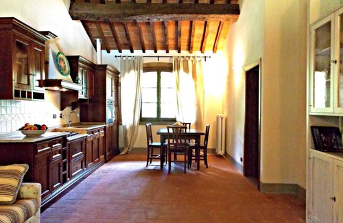 Dicomano Apartment | Residence in Carbonile with 2 bedrooms sleeps 4