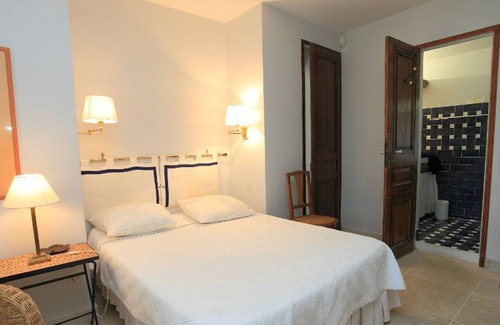 Murs Villa | Residence in the heart of the Luberon garrigues - by feelluxuryholidays