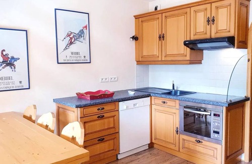 Meribel Centre Apartment | Residence L'ermitage - 3-room apartment mezzanine for 6 people located in Méribel center close to shops and ski slopes