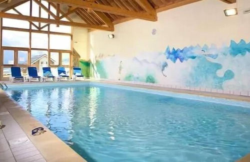 Saint-Jean-d'Arves Apartment | Residence La Fontaine Du Roi - Family apartment 8 beds, mountain view area of Sybelles