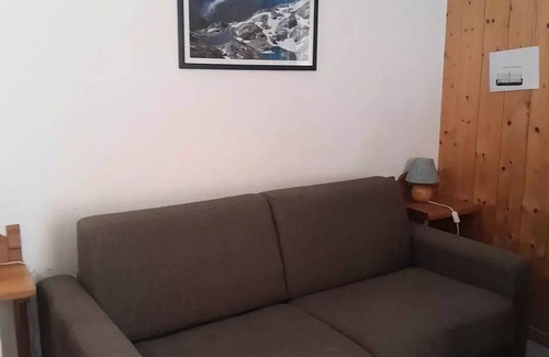 Saint-Jean-d'Arves Apartment | Residence La Fontaine Du Roi - Apartment 6 beds, 50m from ski slopes