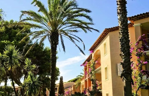 Giens Apartment | Residence La Pinède - maeva Home - Apartment Selection 1 bedroom (6 people)