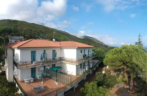 Varazze House | Residence La Vignetta