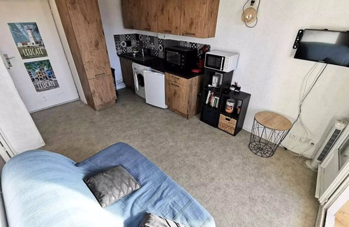 Leucate Apartment | Residence Le Carlton - 2 rooms 4 beds PORT LEUCATE. Ref: 2CAR 128AC
