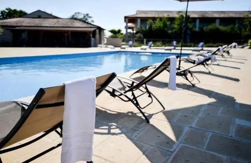 Azille Apartment | Residence Le Château de Jouarres * - 2 room apartment for 4 people ground floor