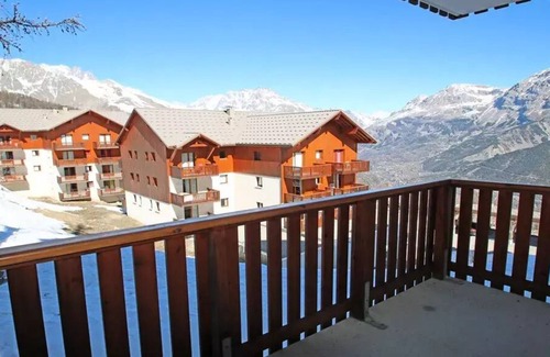Puy-Saint-Vincent Apartment | Residence Les Gentianes - GEC27 - APPT T2 - 4 PERSONS WITH BALCONY