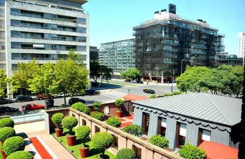 Puerto Madero Apartment | Residence Master Suite in Porteño Building