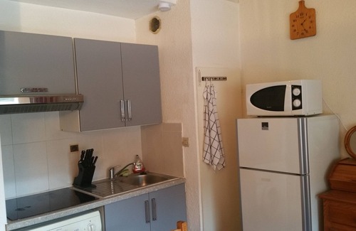 Bastide Giraud Apartment | Residence Provençale Pool Parking WIFI 2 kms Sea Villeneuve Loubet 3 Rooms