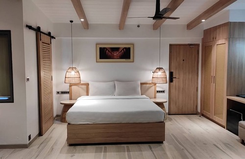 Mulshi Resort | Residency Lake Resort and Spa