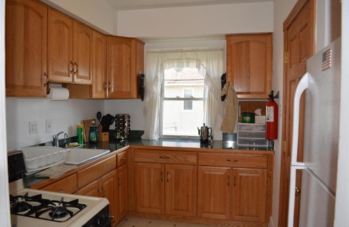 Dearborn Apartment | Residential Apartment