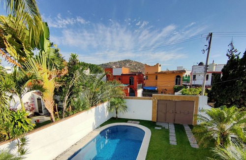 Jiutepec House | Residential house with excellent climate and serenity