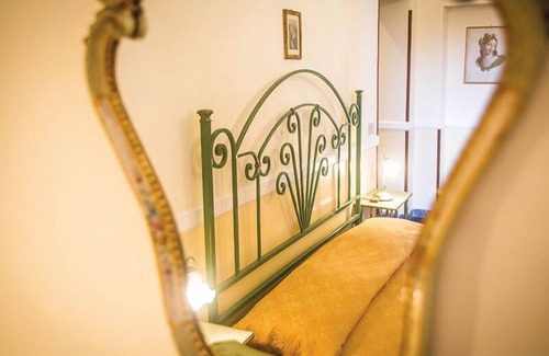 Monti House | Residenza Maritti Classic Rooms